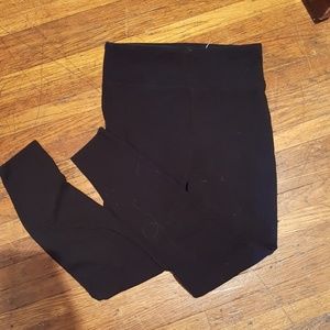 *NEVER WORN* black leggings